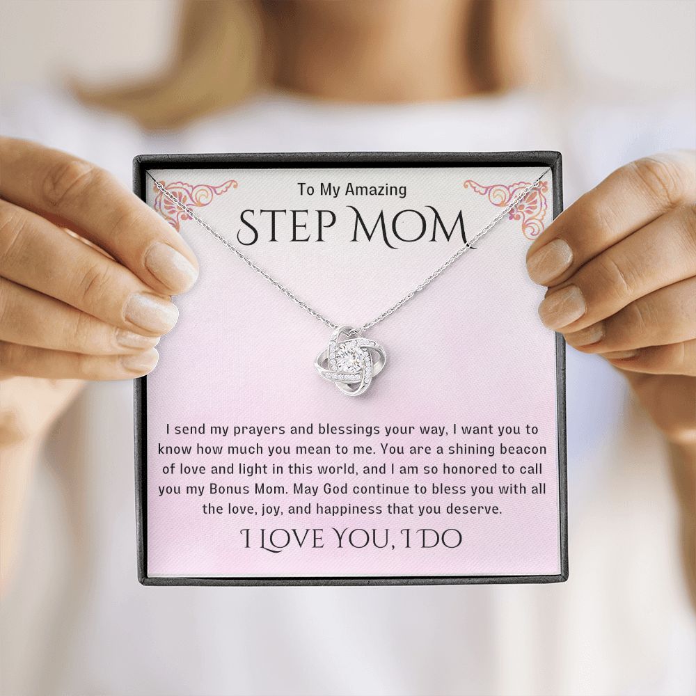 Stepmother Necklace | Present Meaningful Jewelry from Step Daughter to Unbiological Mom, Second Mother, Adopted Mom, Gifts to Get My Mom