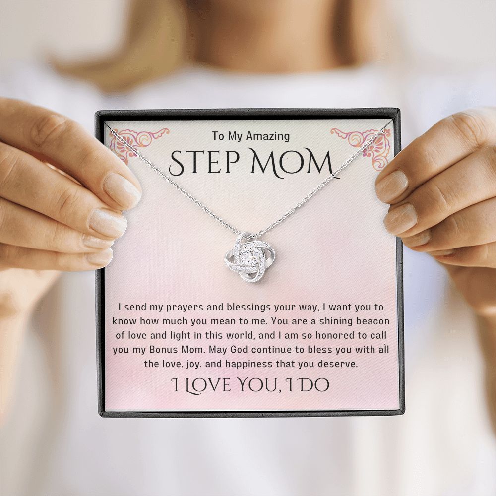 Stepmother Necklace | Present Meaningful Jewelry from Step Daughter to Unbiological Mom, Second Mother, Adopted Mom, Gifts to Get My Mom