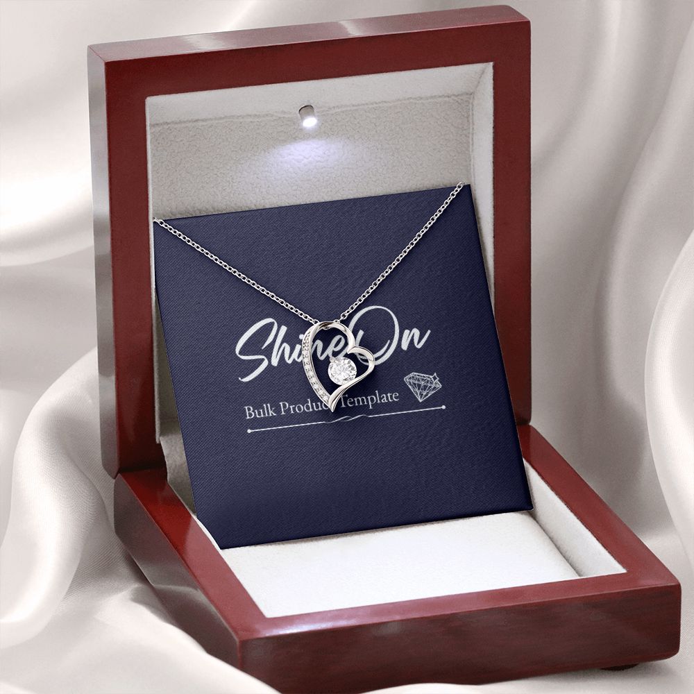 14K White Gold Necklace in Wooden Box