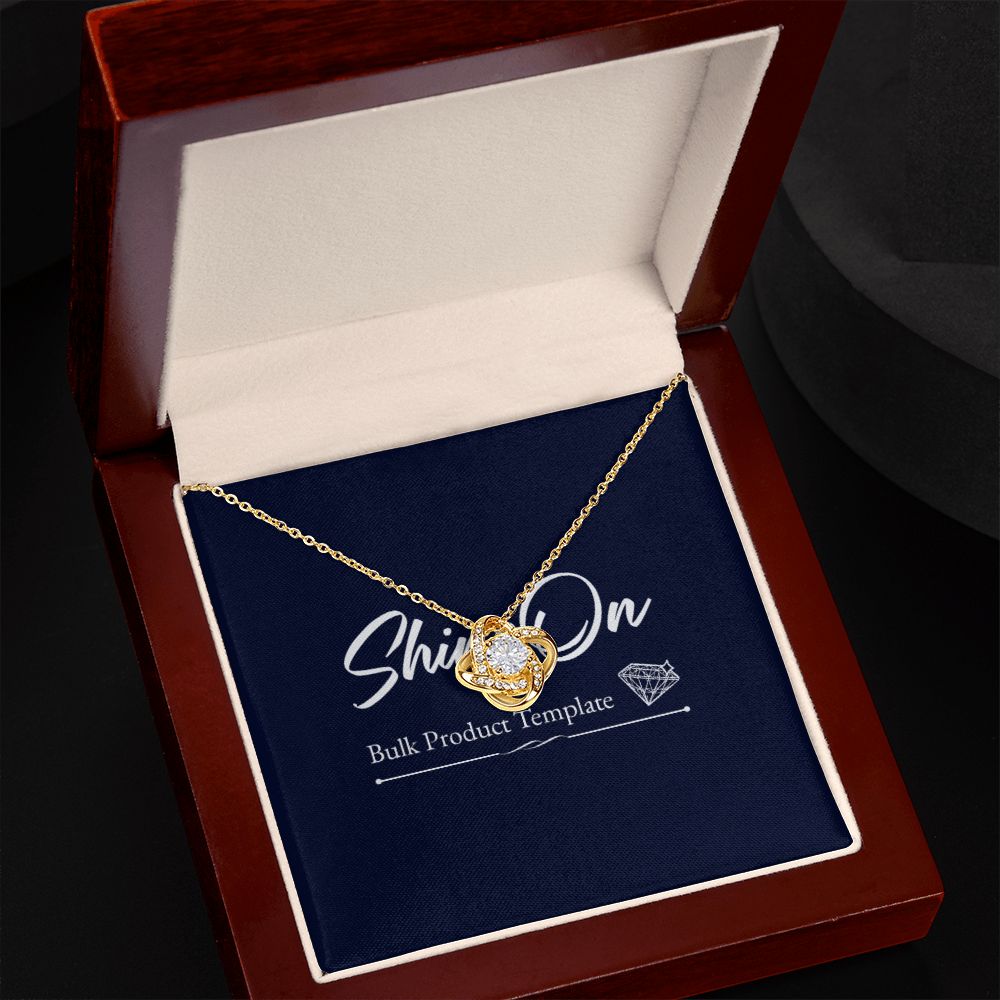 Knot necklace in wooden Box
