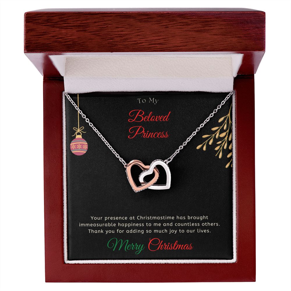 8 2022 Sept IntLock Necklace