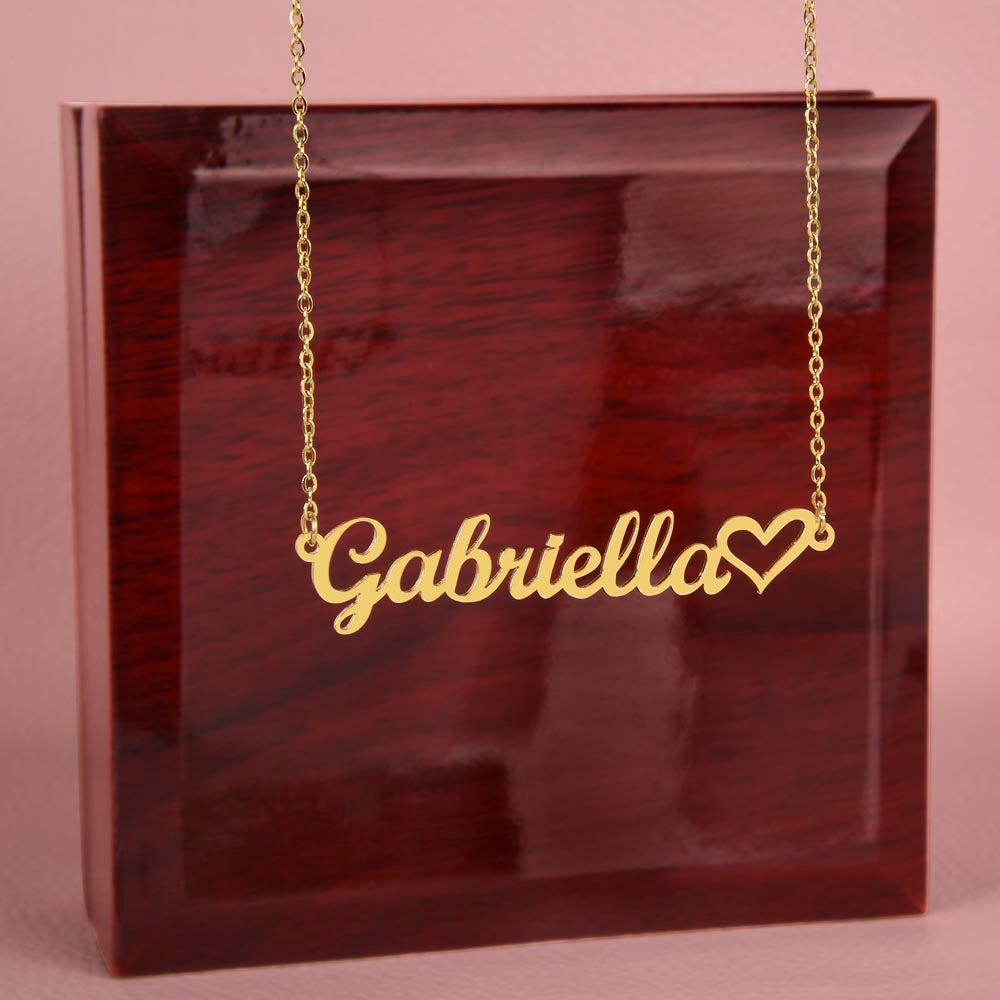 10 Heart Name Necklace