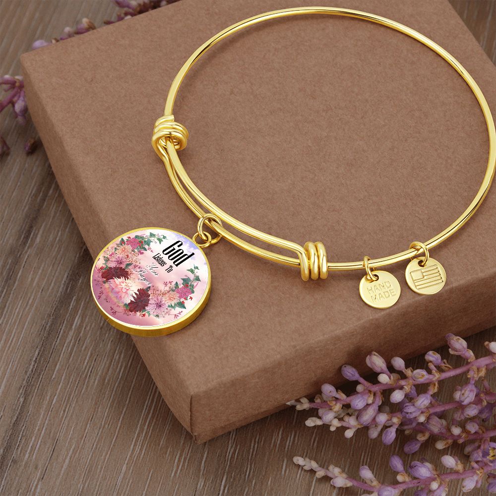 2020-05-01 (God Listens To Your Prayer)  Bracelet Circle