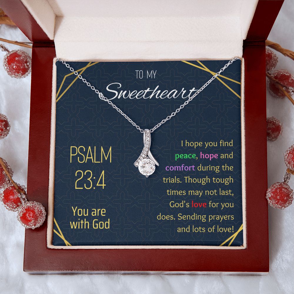 31 2022 Alluring Beauty Necklace
