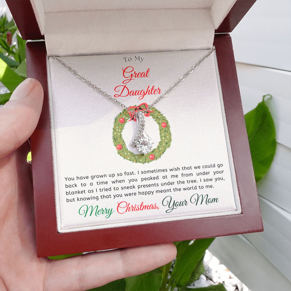 5 2022 Alluring Beauty Necklace