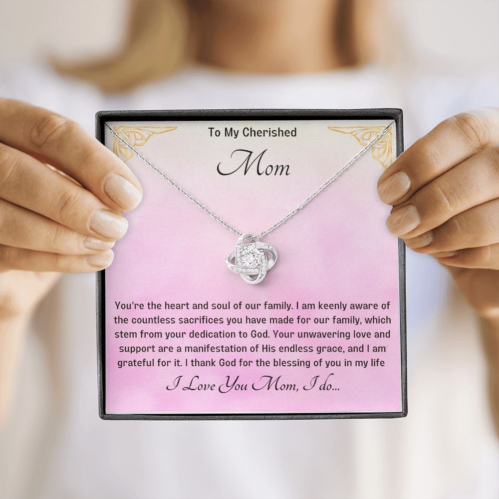 Mum Knot Necklace
