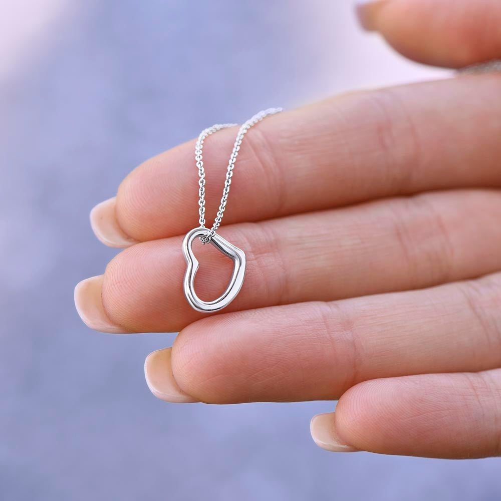 New 96 2022 Delicated Heart Necklace
