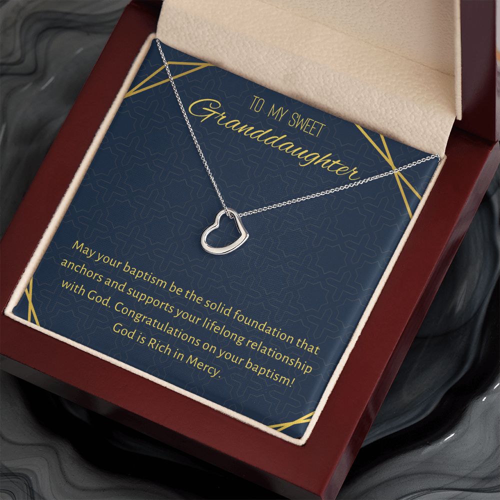 95 2022 Delicated Heart Necklace
