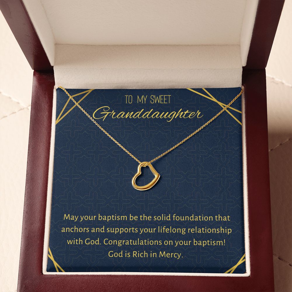 95 2022 Delicated Heart Necklace