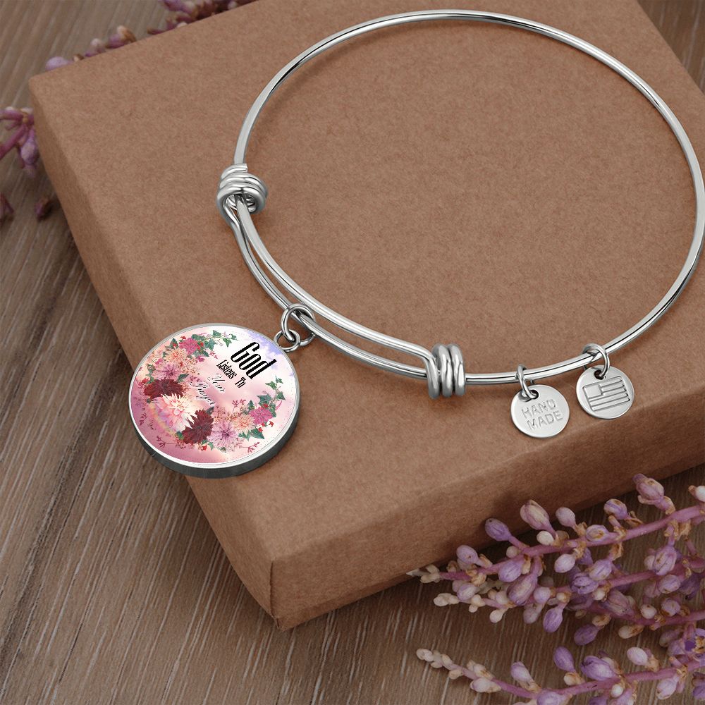 2020-05-01 (God Listens To Your Prayer)  Bracelet Circle