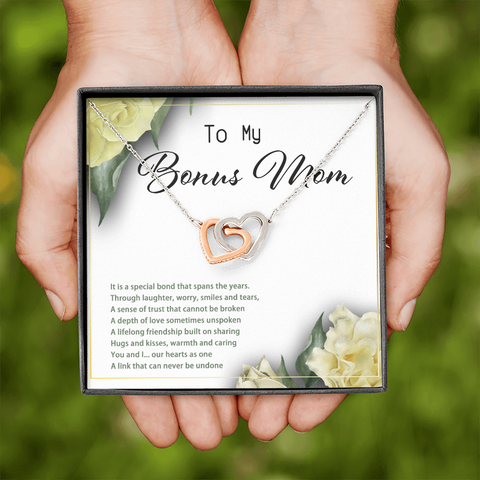 Bonus Mom - I Love You To My Wife (Interlocking Hearts) Necklace