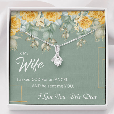 Still Love (Wife) 210930c To My Wife (Alluring Beauty) Necklace