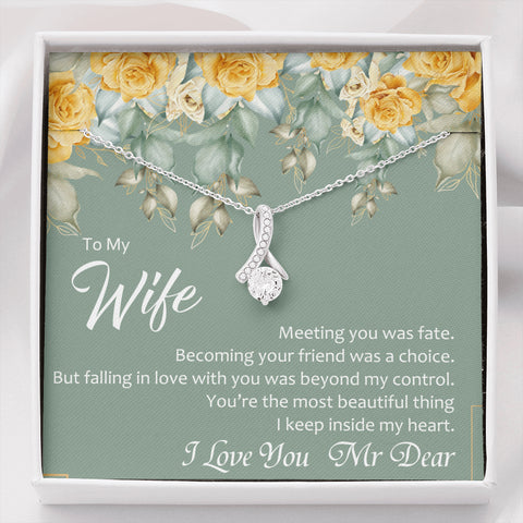 Still Love (Wife) 210930a To My Wife (Alluring Beauty) Necklace